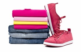 Présentation de vêtements et chaussure