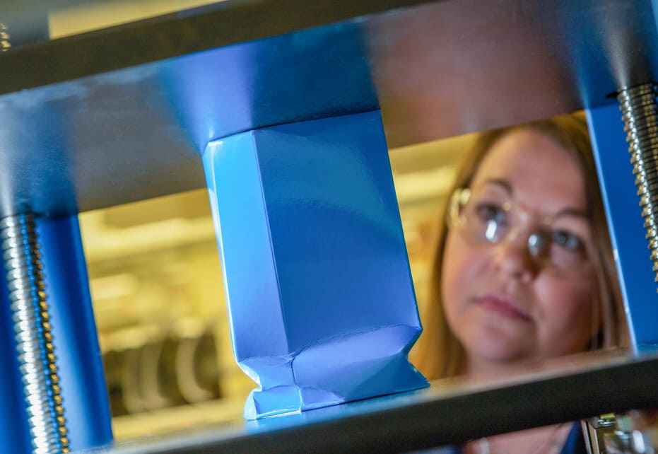 Inovação em embalagens industriais com papelão 