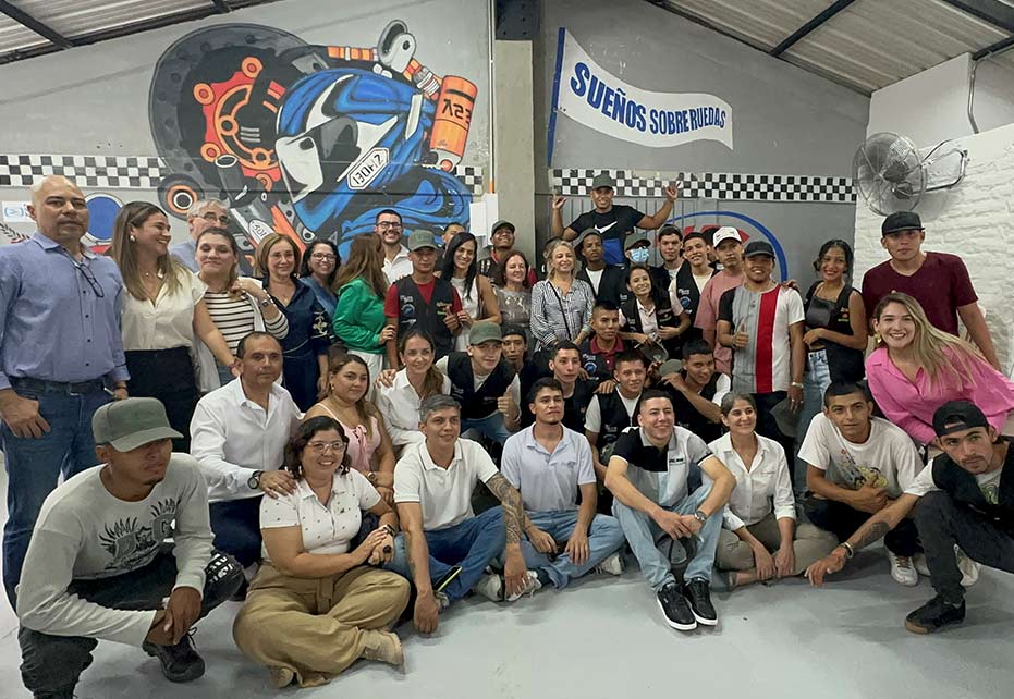 Jóvenes de Yumbo Sueños Sobre Ruedas