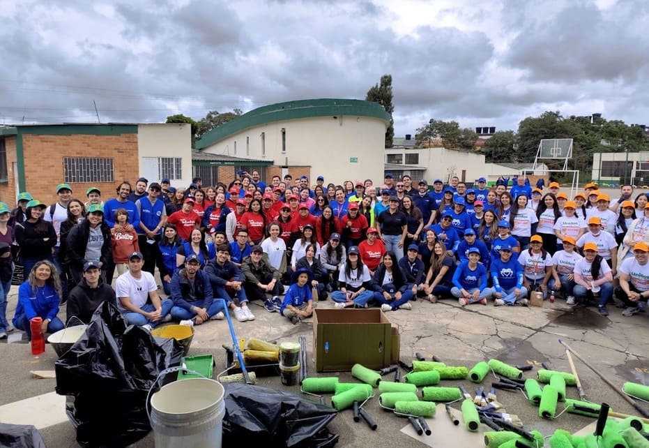 /voluntariado-interempresarial-renueva-espacios-educativos-zipaquira