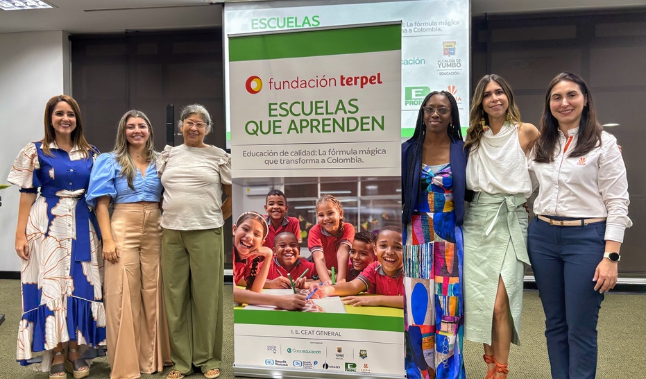 Transformación educativa en Yumbo con Smurfit Westrock