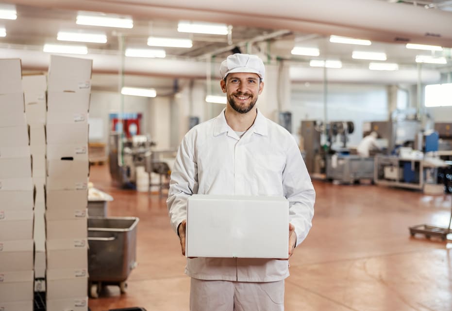 Smurfit Westrock impulsa el primer envío de pollo colombiano a Asia