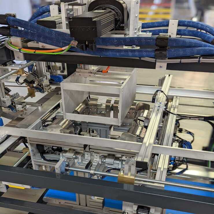 Trayaufrichter Verpackungsmaschine