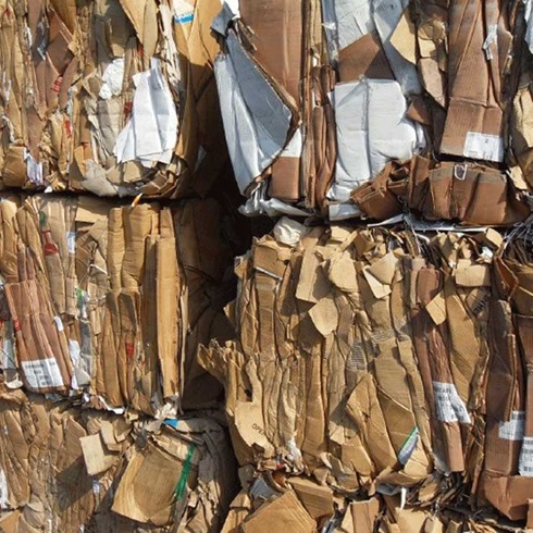 Balles de papiers et cartons récupérés