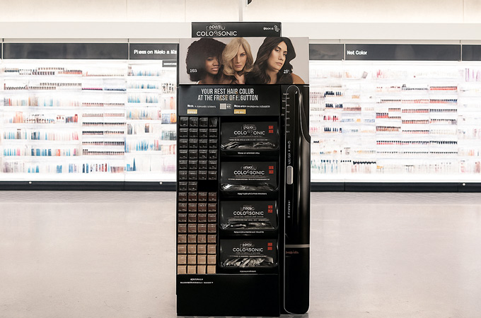 Ontdek hoe we een kant-en-klare retail displayoplossing hebben ontwikkeld voor L’Oréal ter ondersteuning van de lancering van Colorsonic.