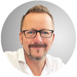 autor artykułu Jakub Świętek