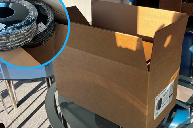 Pudła klapowe do wysyłki 