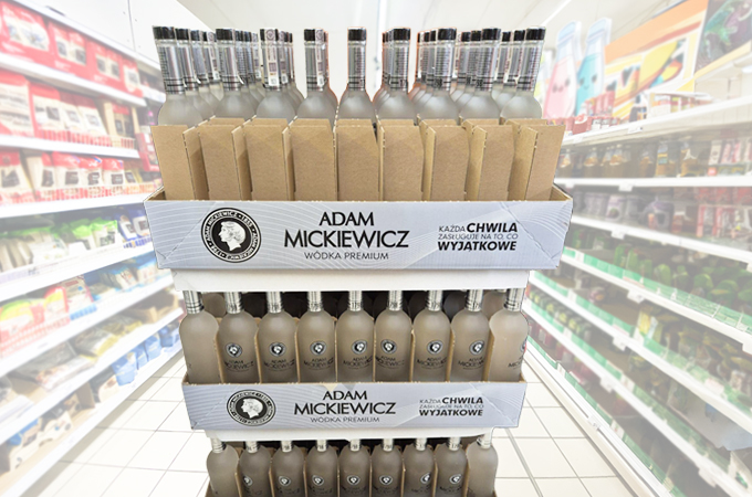 Opakowanie transportowo-ekspozycyjne dla marki Adam Mickiewicz