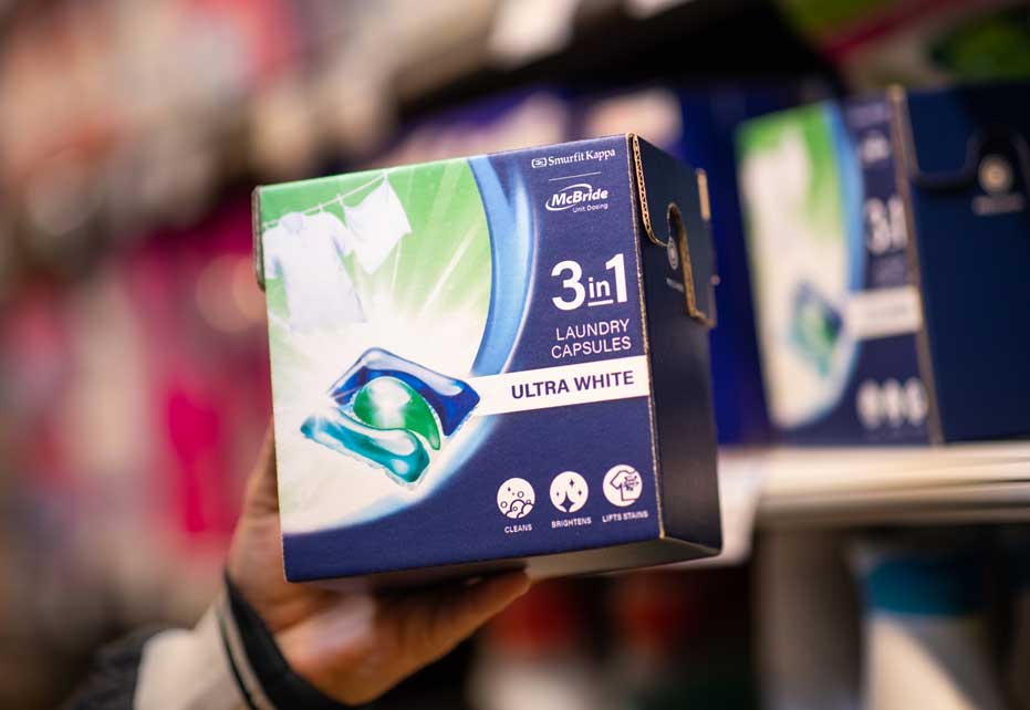 Smurfit Kappa apresenta Click-to-Lock, a sua primeira embalagem de cartão com bloqueio infantil para cápsulas de detergente