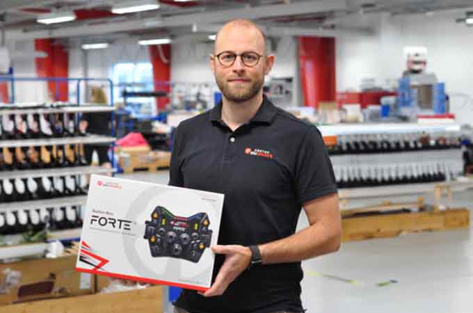 Genom att använda hållbara förpackningar för e-handel vill Asetek skapa glädje för sina kunder