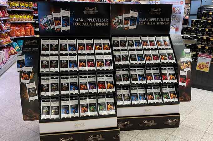 See how our clever cardboard point of display stand for Lindt stays stocked with chocolate bars for 60% longer