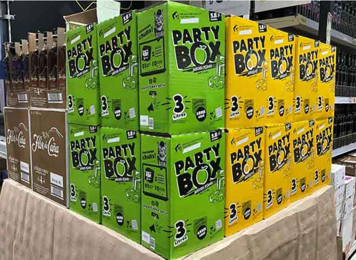 Ready to drink packaging, drinks packaging, beverage packaging, bag in box