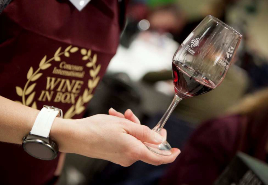 Smurfit Kappa sponsors prestigious international wine competition
